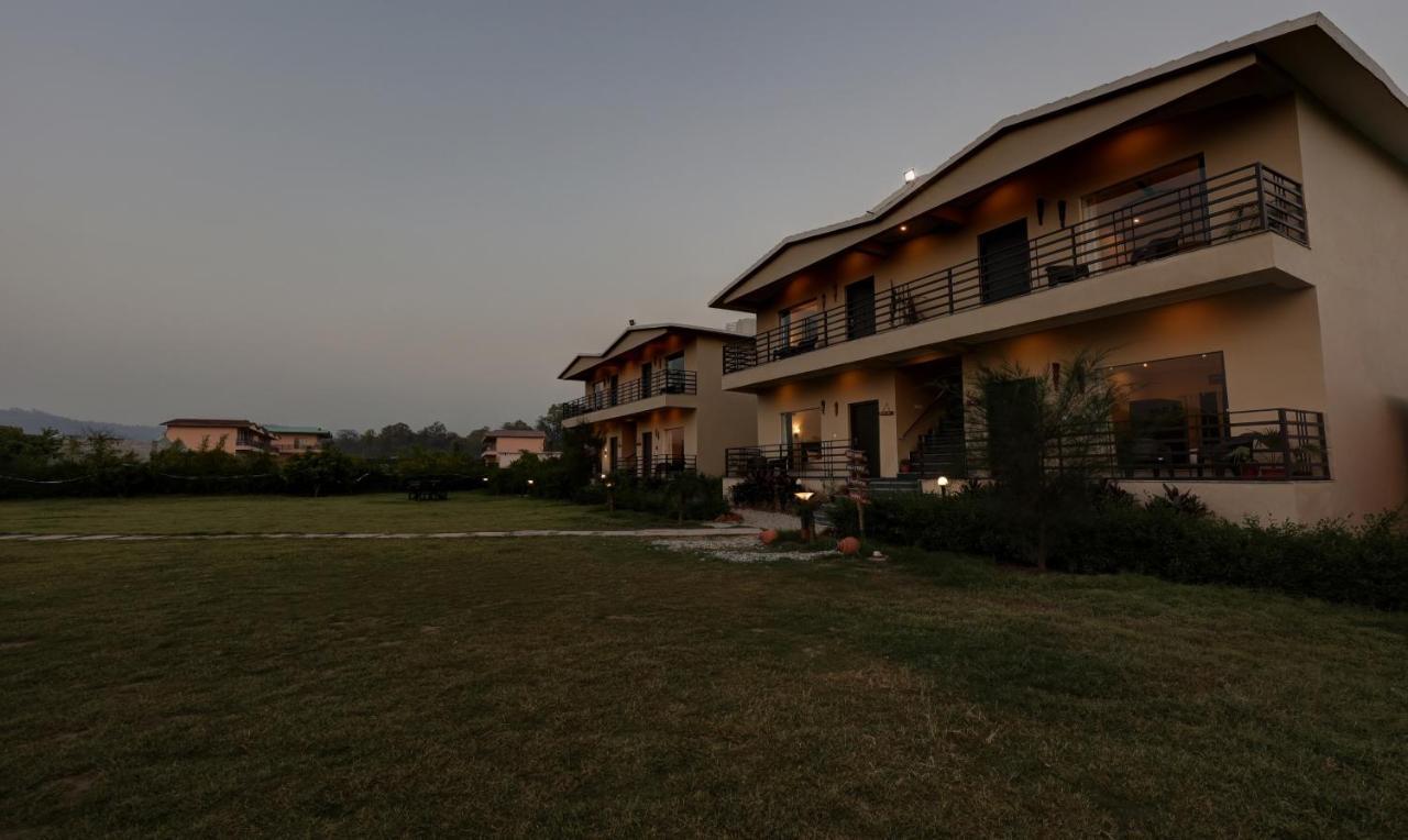 Treebo Kaira With Pool View, 5 Km From Jim Corbett Jungle Safari